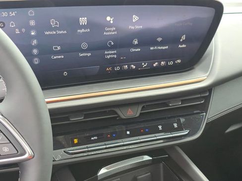 New 2026 Buick Envision Avenir image 10