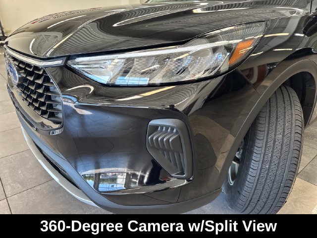 Used 2024 Ford Escape Active w/ Tech Pack #2 AWD/4WD image 17