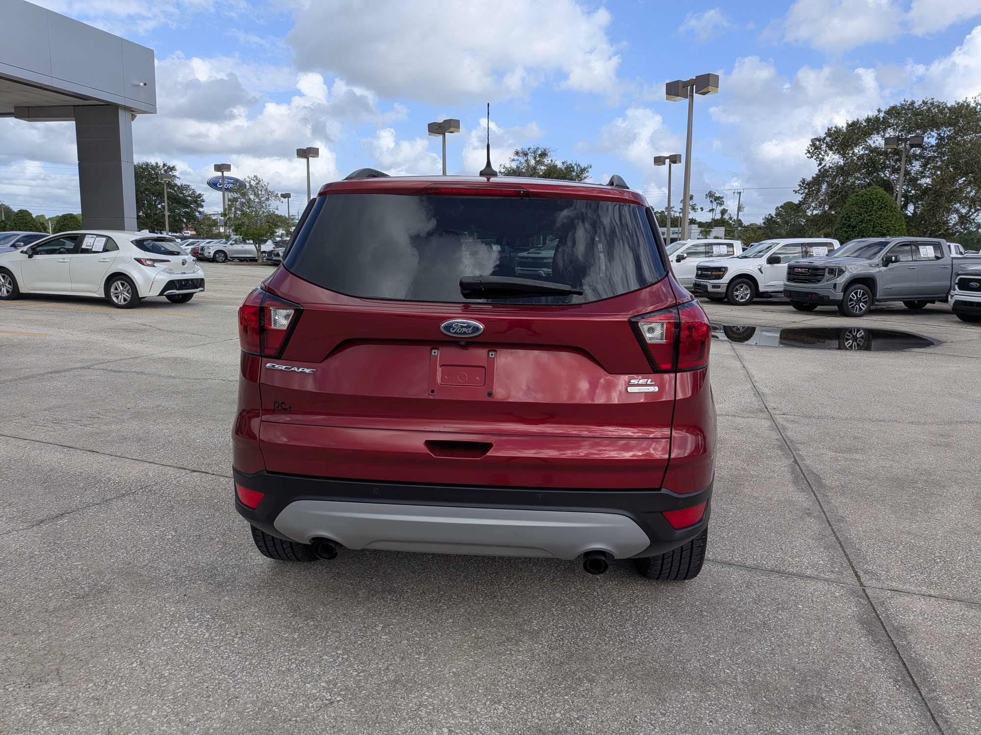 Used 2019 Ford Escape SEL FWD image 5