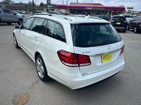 Used 2015 Mercedes-Benz E 350 4MATIC Wagon image 5