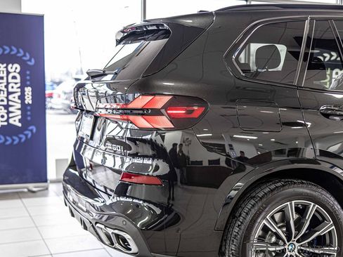 Used 2025 BMW X5 M60i w/ Climate Comfort Package image 12