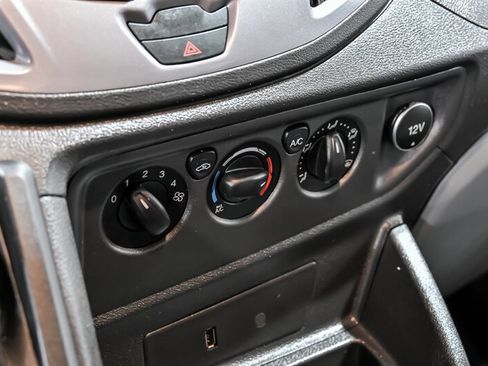 Used 2019 Ford Transit 150 XLT RWD image 23