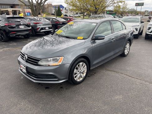 Used 2015 Volkswagen Jetta SE FWD image 8