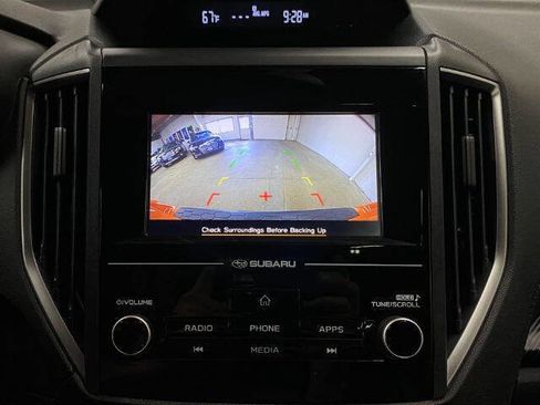 Used 2018 Subaru Crosstrek 2.0i Premium AWD/4WD image 26