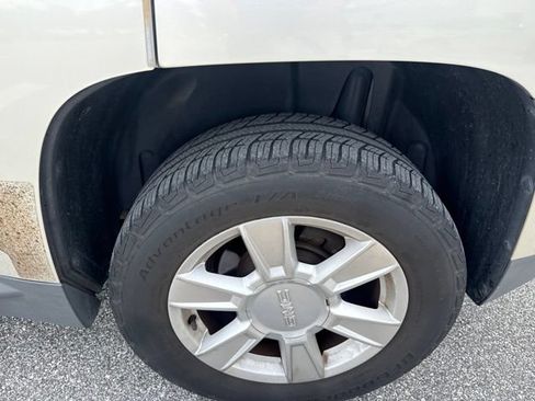 Used 2013 GMC Terrain SLE FWD image 12