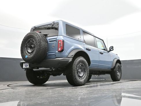 New 2025 Ford Bronco Badlands image 48