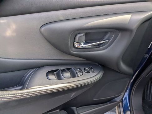 Used 2020 Nissan Murano S w/ Technology Package image 7