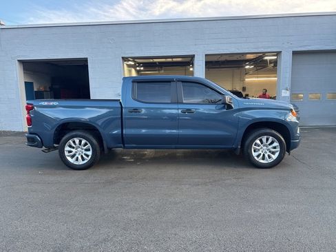 Certified 2024 Chevrolet Silverado 1500 Custom image 2