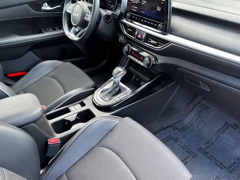 Used 2023 Kia Forte GT-Line w/ GT-Line Technology Package FWD image 16