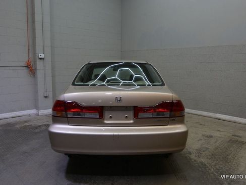 Used 2002 Honda Accord EX image 6