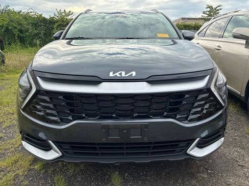 Used 2024 Kia Sportage EX AWD/4WD image 2