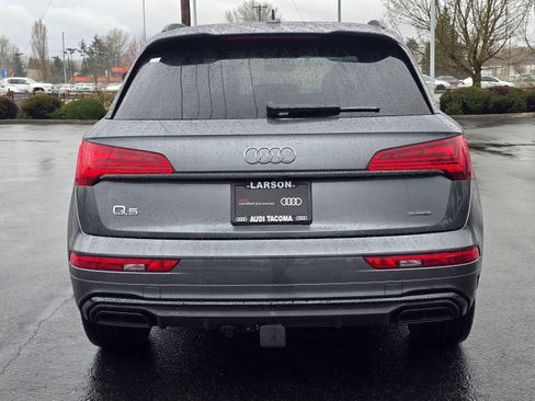 Certified 2025 Audi Q5 2.0T Premium w/ Convenience Plus Package AWD/4WD image 4