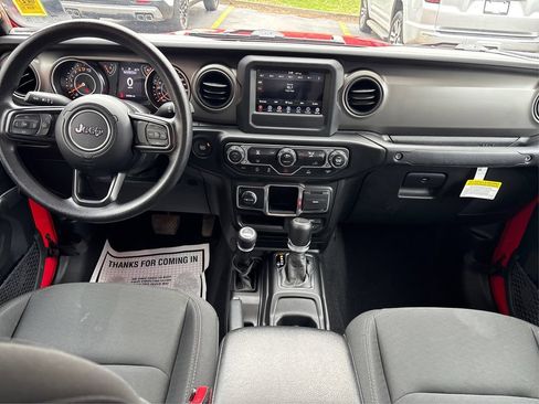 Used 2023 Jeep Gladiator Sport AWD/4WD image 20