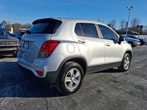 Used 2017 Chevrolet Trax LS image 7