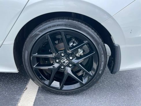 Used 2023 Honda Civic Sport image 40