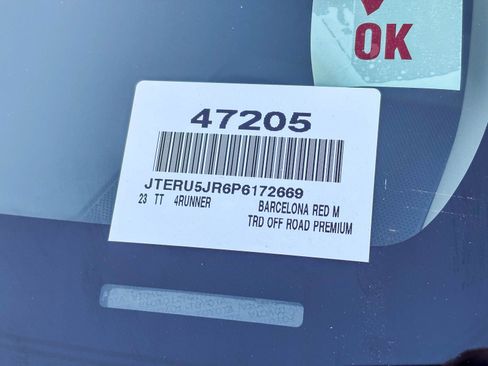 Certified 2023 Toyota 4Runner TRD Off-Road Premium image 28