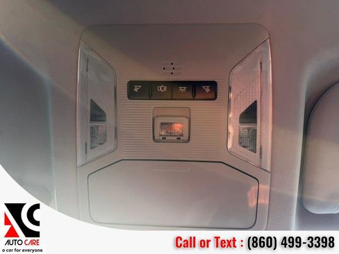 Used 2019 Toyota RAV4 LE image 25