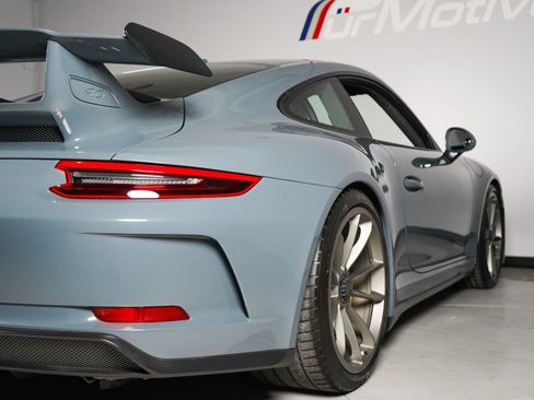 Used 2018 Porsche 911 GT3 RWD image 29
