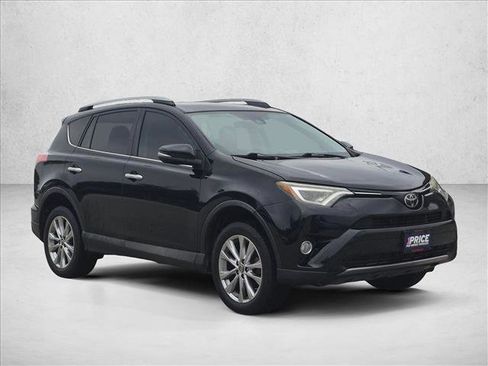 Used 2018 Toyota RAV4 Limited FWD image 3