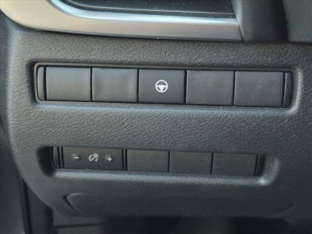 Used 2022 Nissan Rogue SV FWD image 13