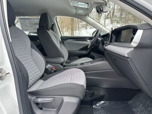 New 2026 Volkswagen Tiguan S image 16