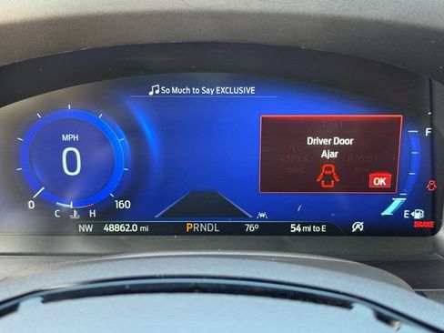 Used 2022 Ford Explorer Platinum w/ Equipment Group 601A AWD/4WD image 25