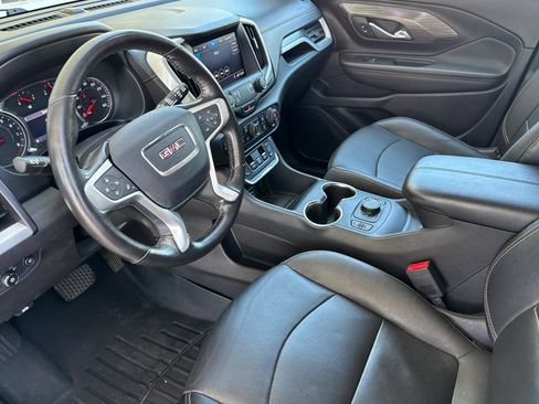 Used 2019 GMC Terrain SLT w/ Preferred Package FWD image 9