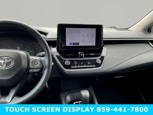 Used 2024 Toyota Corolla LE FWD image 9