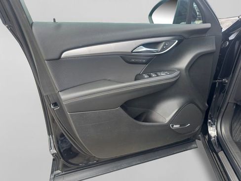 Used 2025 Buick Envision Sport Touring image 8