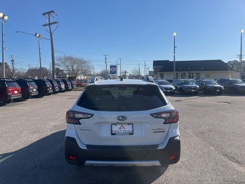 Used 2025 Subaru Outback Touring XT w/ Popular Package #2 image 5