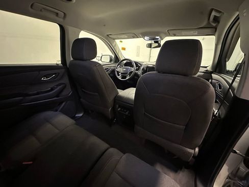 Used 2019 Chevrolet Traverse LS FWD image 27
