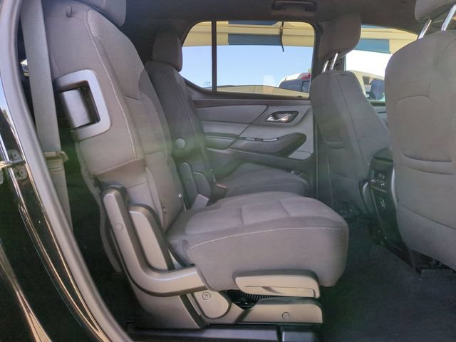 Used 2023 Chevrolet Traverse LT w/ LPO, Cargo Package FWD image 34