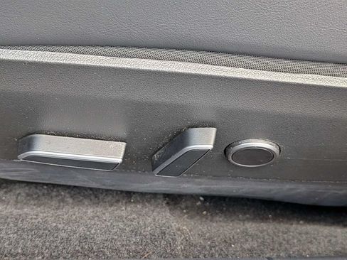 Used 2023 Tesla Model 3 Standard Range RWD image 19