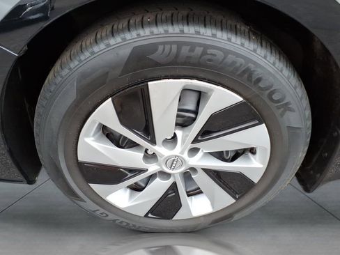 Used 2023 Nissan Altima 2.5 S image 9