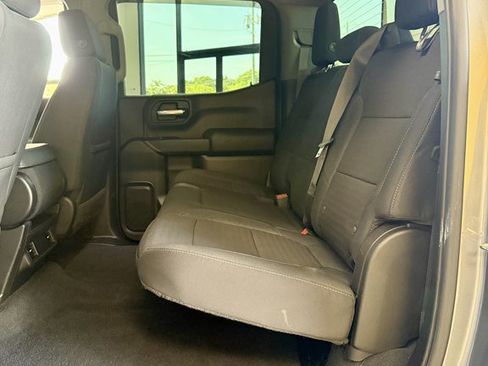 Used 2022 Chevrolet Silverado 1500 Custom RWD image 16