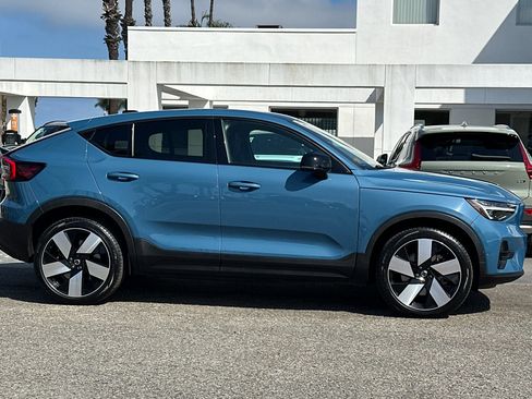 Certified 2023 Volvo C40 P8 Recharge Ultimate AWD/4WD image 3