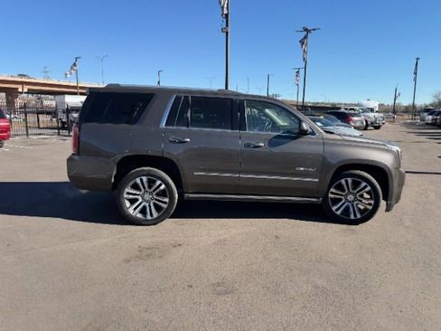 Used 2019 GMC Yukon Denali w/ Denali Ultimate Package image 21