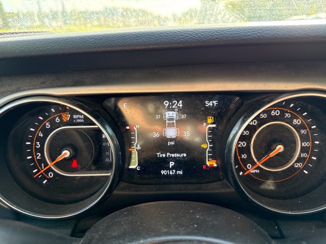 Used 2021 Jeep Gladiator Sport w/ Quick Order Package 24Q 80Th AWD/4WD image 10