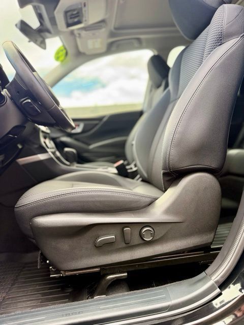 Used 2023 Subaru Forester Premium AWD/4WD image 12