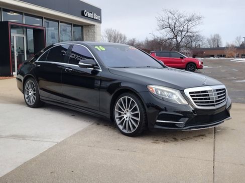 Used 2016 Mercedes-Benz S 550 S 550 image 12