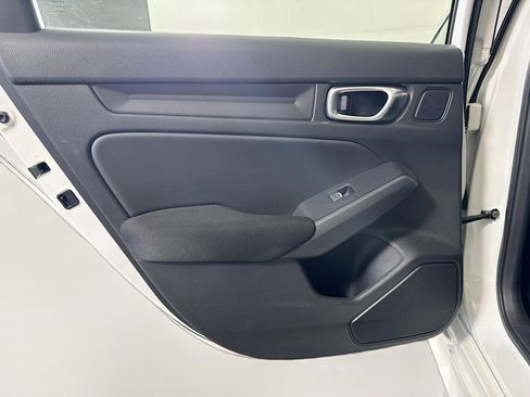 Used 2023 Honda Civic Sport image 26