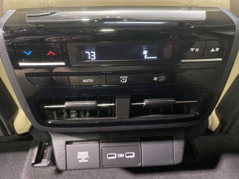 Certified 2024 Acura MDX SH-AWD image 25