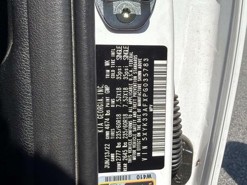 Used 2023 Kia Sportage EX FWD image 35