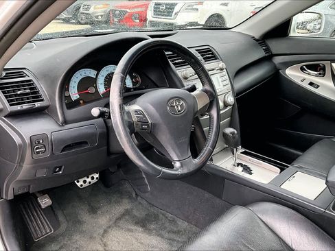 Used 2010 Toyota Camry SE image 15
