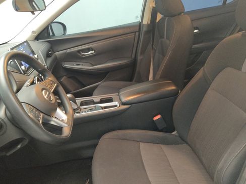 Used 2023 Nissan Sentra SV FWD image 17