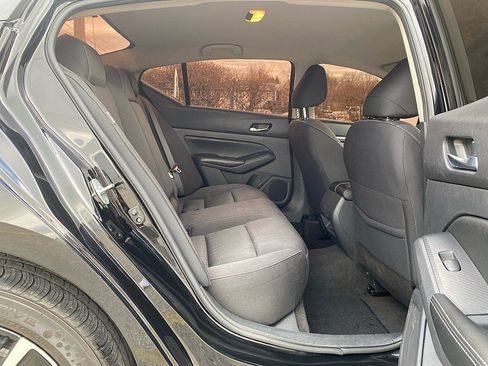 Used 2022 Nissan Altima 2.5 SV image 25