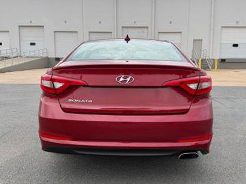 Used 2016 Hyundai Sonata SE FWD image 5