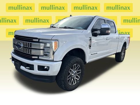 Used 2019 Ford F250 Platinum w/ Platinum Ultimate Package image 6