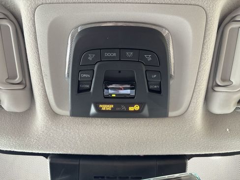 New 2026 Toyota Corolla Cross XLE image 16