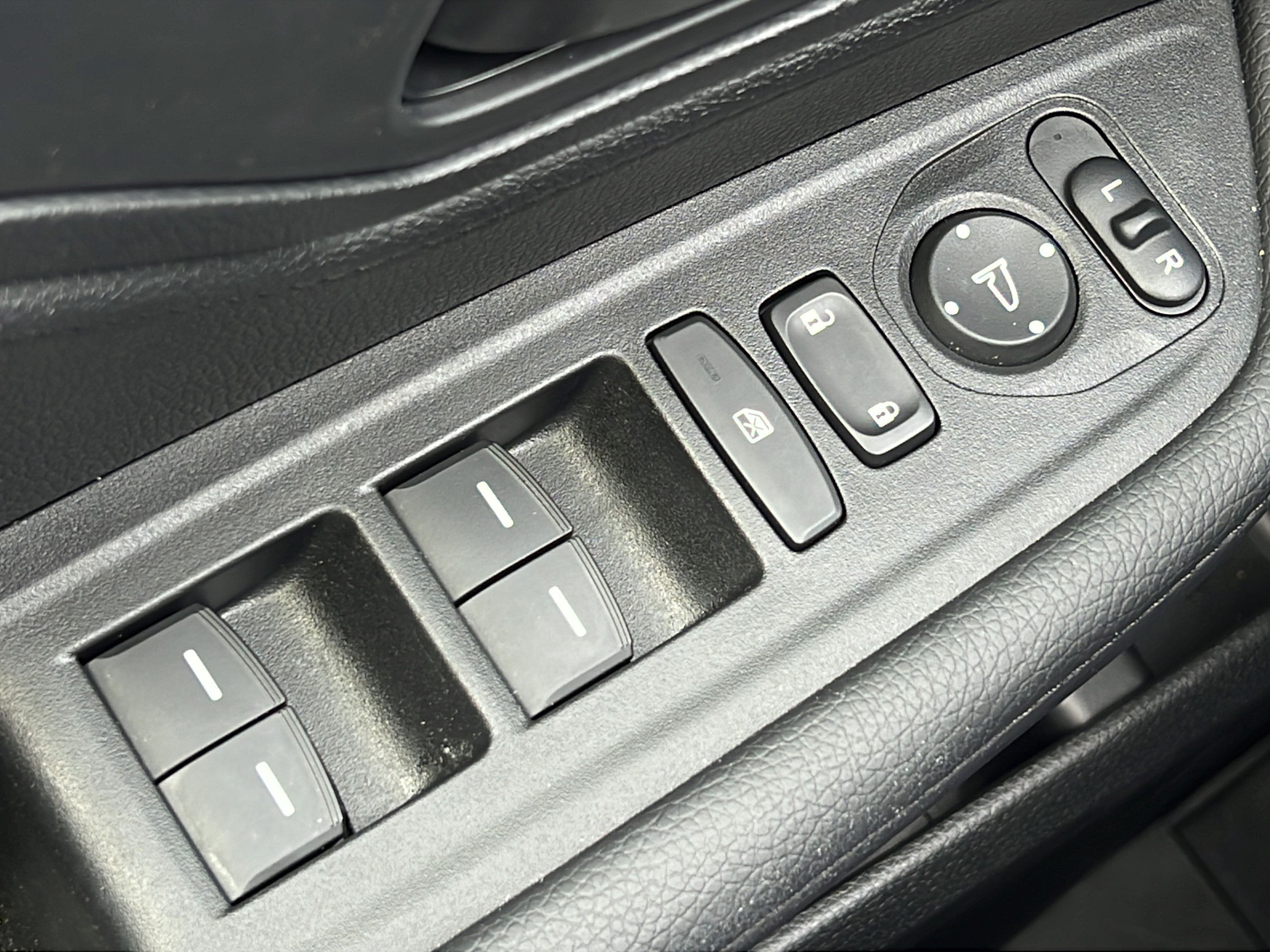 Used 2025 Honda Odyssey EX-L image 20